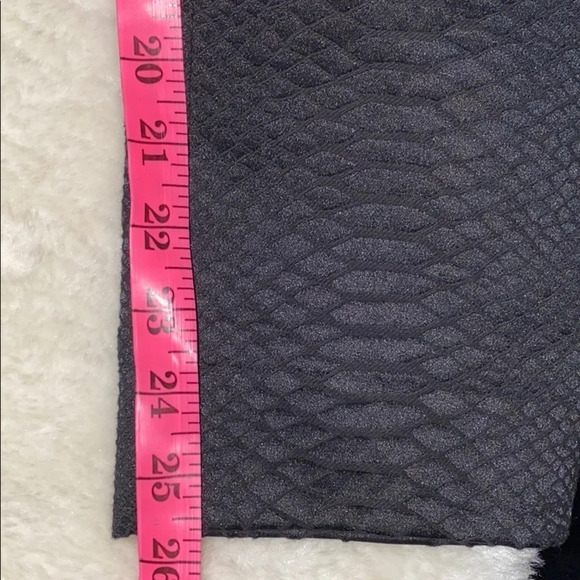 Ricki’s  black snake print ankle pants 0 - Picture 11 of 13